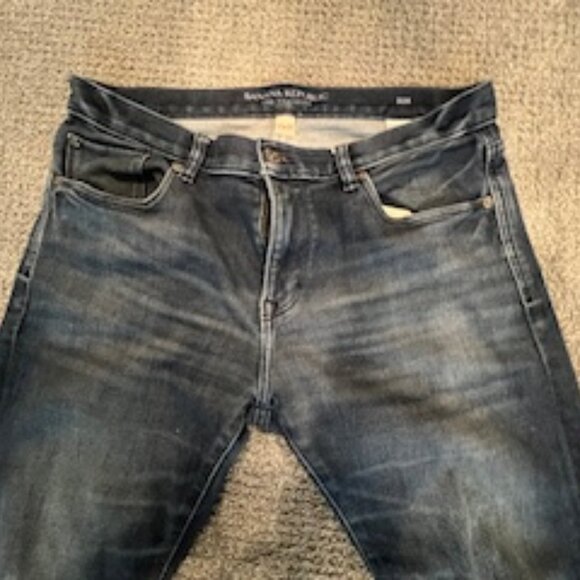 Mens Banana Republic "The Traveler" Denim Jean-33 x 30 Slim - Picture 6 of 11